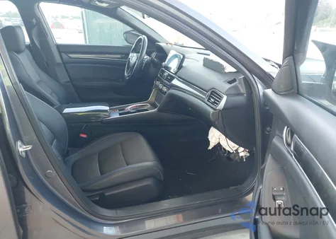 2019 Honda Accord Sport 2.0T from USA, damaged, VIN 1HGCV2F36KA005410